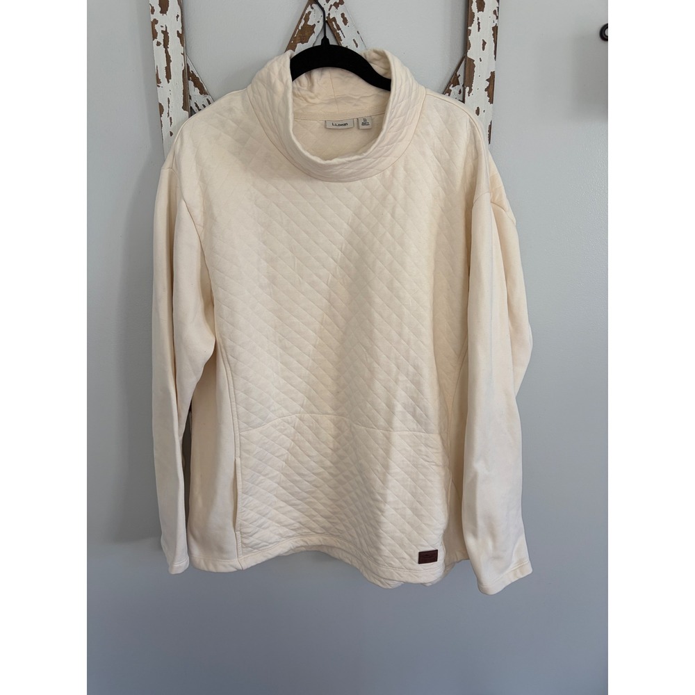 L.L.Bean Quilted Mock Neck Cream Colored Sweatshirt Size XL‎